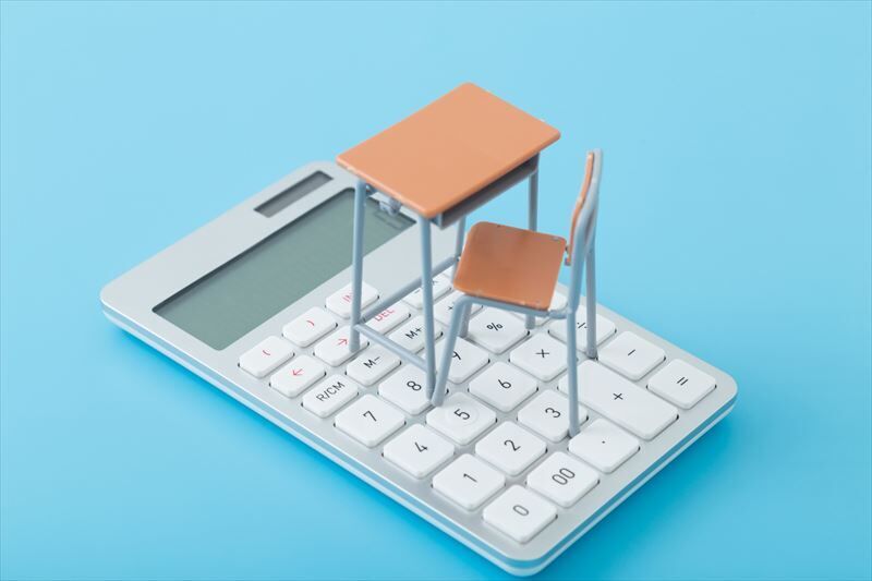 小学生の塾の費用は？